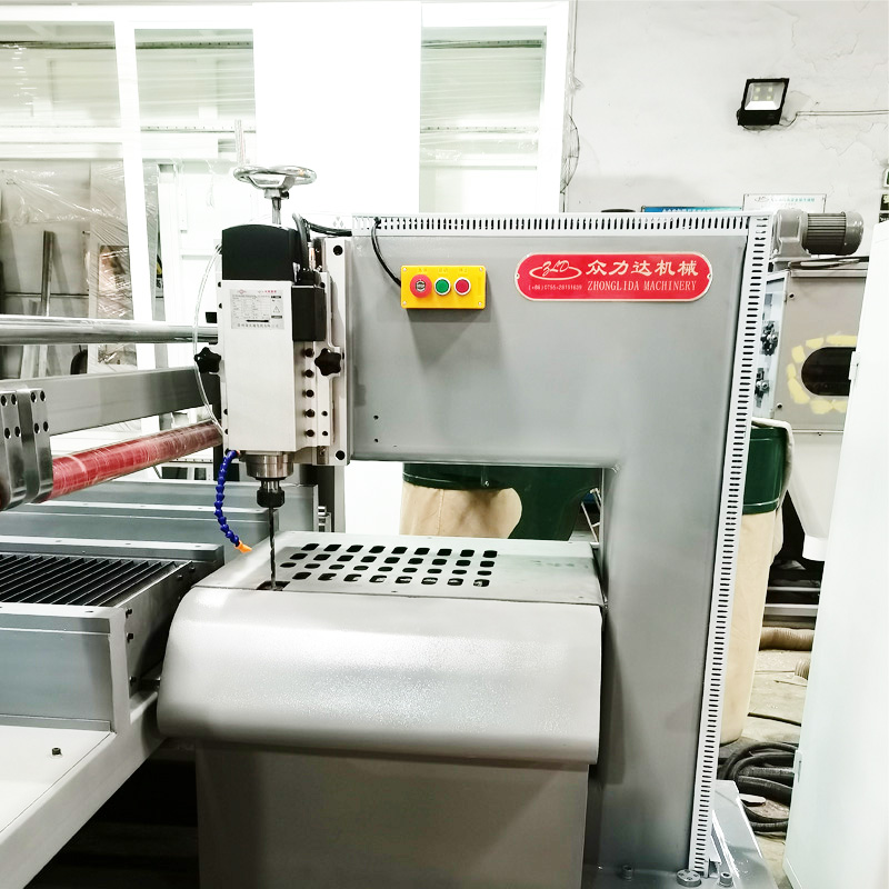 實木數(shù)控開料機(jī)