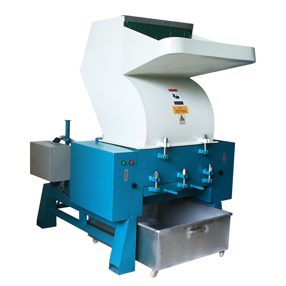 水冷式強力粉碎機